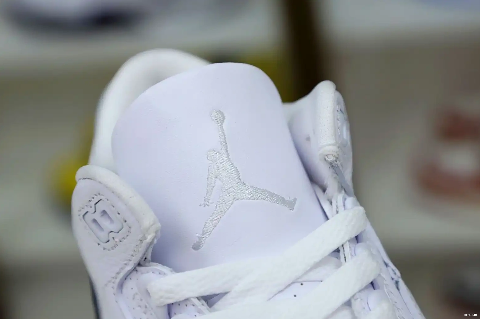 X RETRO FRAGMENT Kimikick 3 SP JORDAN 'WHITE' DESIGN AIR 0409